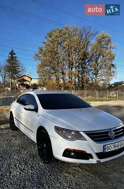 Купе Volkswagen CC / Passat CC 2010 в Львові