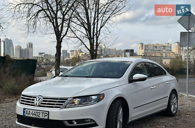 Купе Volkswagen CC / Passat CC 2012 в Киеве