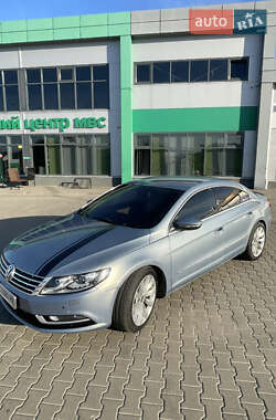 Купе Volkswagen CC / Passat CC 2012 в Нововолинську