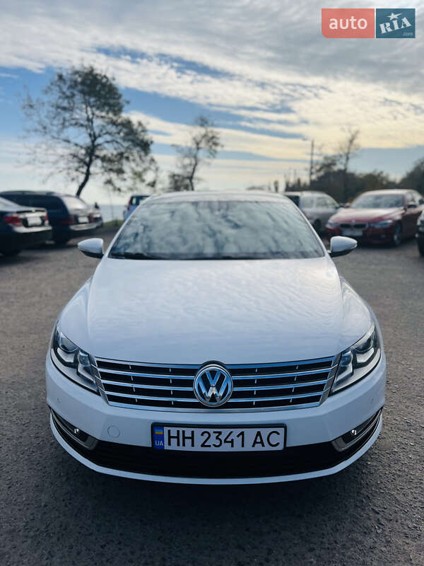 Купе Volkswagen CC / Passat CC 2014 в Одесі