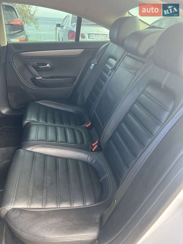 Купе Volkswagen CC / Passat CC 2014 в Одесі