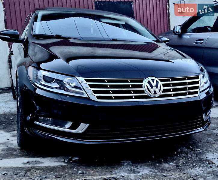 Купе Volkswagen CC / Passat CC 2012 в Черновцах