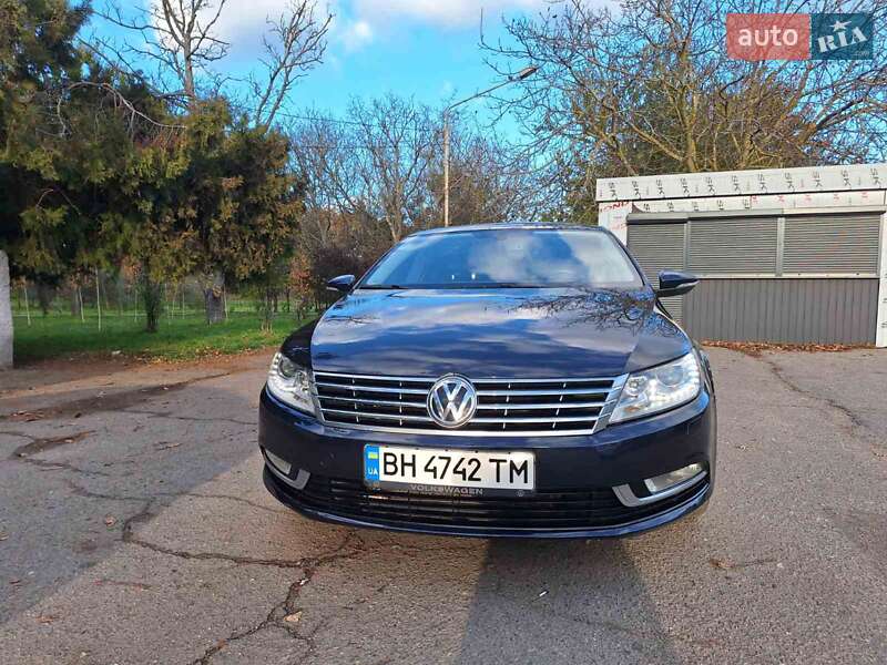 Купе Volkswagen CC / Passat CC 2012 в Одессе