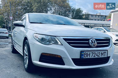 Купе Volkswagen CC / Passat CC 2011 в Одессе