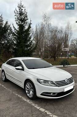 Купе Volkswagen CC / Passat CC 2013 в Александрие