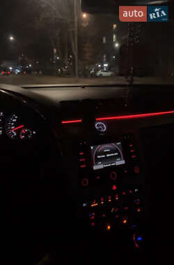Купе Volkswagen CC / Passat CC 2013 в 