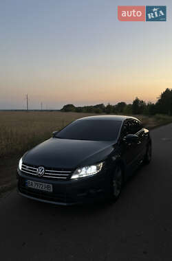 Купе Volkswagen CC / Passat CC 2013 в Олександрії