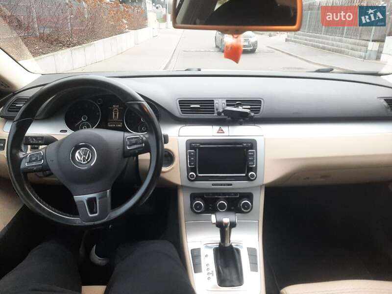 Купе Volkswagen CC / Passat CC 2010 в Херсоне