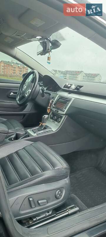 Купе Volkswagen CC / Passat CC 2011 в Полтаве