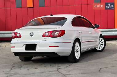Купе Volkswagen CC / Passat CC 2010 в 