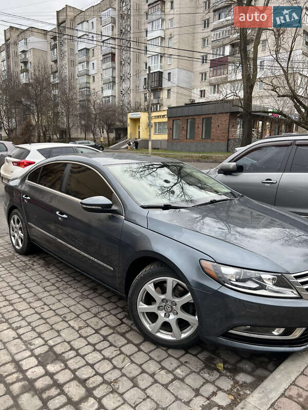 Купе Volkswagen CC / Passat CC 2013 в Вінниці