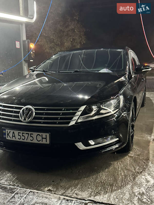 Купе Volkswagen CC / Passat CC 2014 в Староконстантинове