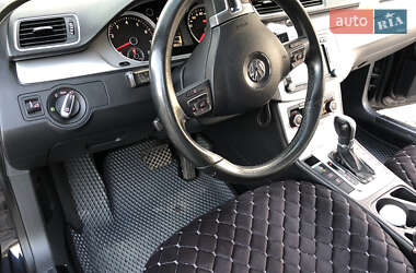 Купе Volkswagen CC / Passat CC 2011 в 