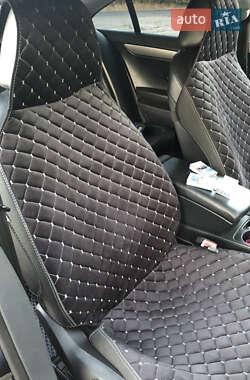 Купе Volkswagen CC / Passat CC 2011 в 