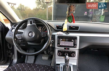 Купе Volkswagen CC / Passat CC 2011 в 