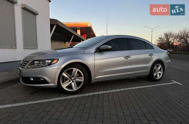 Купе Volkswagen CC / Passat CC 2013 в Запорожье