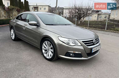 Купе Volkswagen CC / Passat CC 2010 в Могилев-Подольске