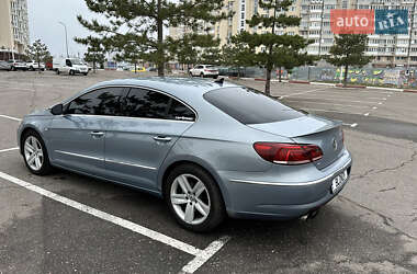 Купе Volkswagen CC / Passat CC 2013 в Миколаєві