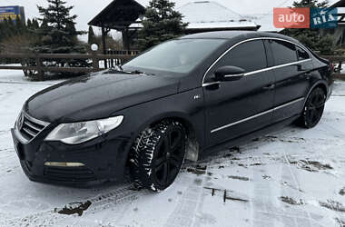 Купе Volkswagen CC / Passat CC 2011 в Чернігові