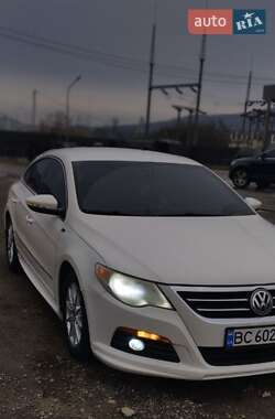 Купе Volkswagen CC / Passat CC 2010 в Стрые