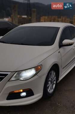 Купе Volkswagen CC / Passat CC 2010 в Стрые