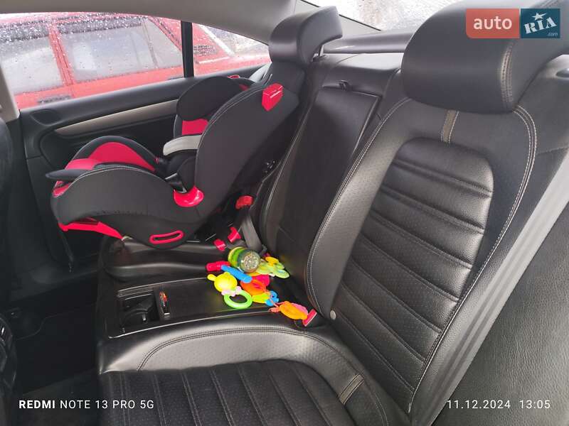 Купе Volkswagen CC / Passat CC 2011 в Ромнах