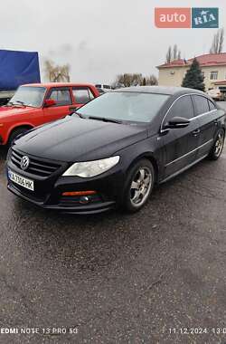 Купе Volkswagen CC / Passat CC 2011 в Ромнах