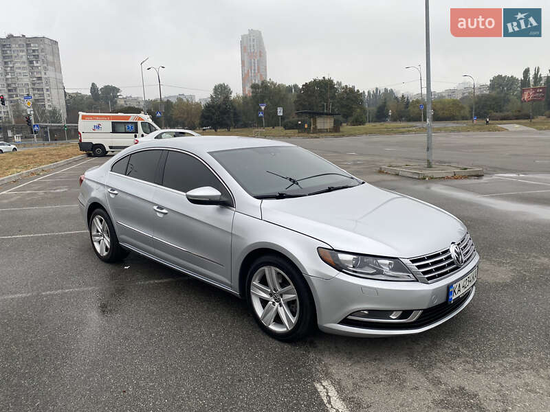 Купе Volkswagen CC / Passat CC 2013 в Киеве