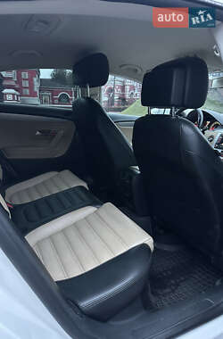 Купе Volkswagen CC / Passat CC 2012 в 