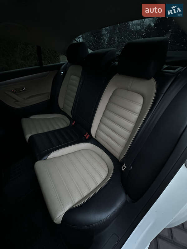 Купе Volkswagen CC / Passat CC 2012 в Днепре