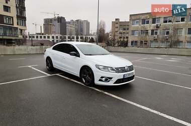 Купе Volkswagen CC / Passat CC 2015 в 