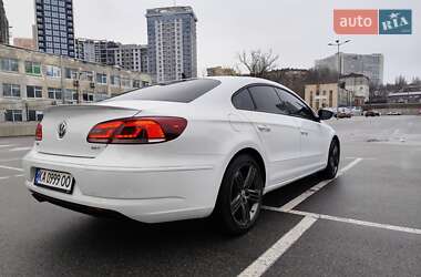 Купе Volkswagen CC / Passat CC 2015 в 