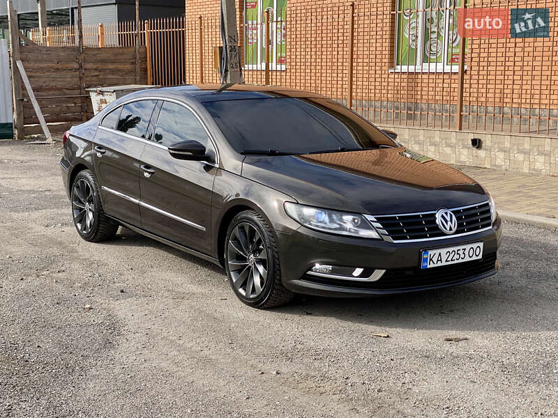 Купе Volkswagen CC / Passat CC 2013 в Таращі