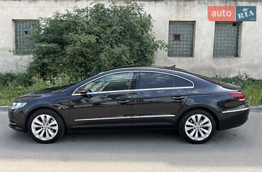 Купе Volkswagen CC / Passat CC 2012 в Львові