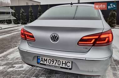 Купе Volkswagen CC / Passat CC 2016 в Звягелі