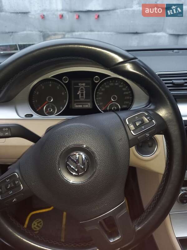 Купе Volkswagen CC / Passat CC 2013 в Обухове