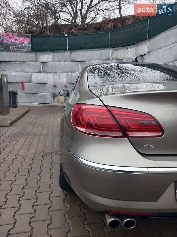 Купе Volkswagen CC / Passat CC 2013 в Обухове