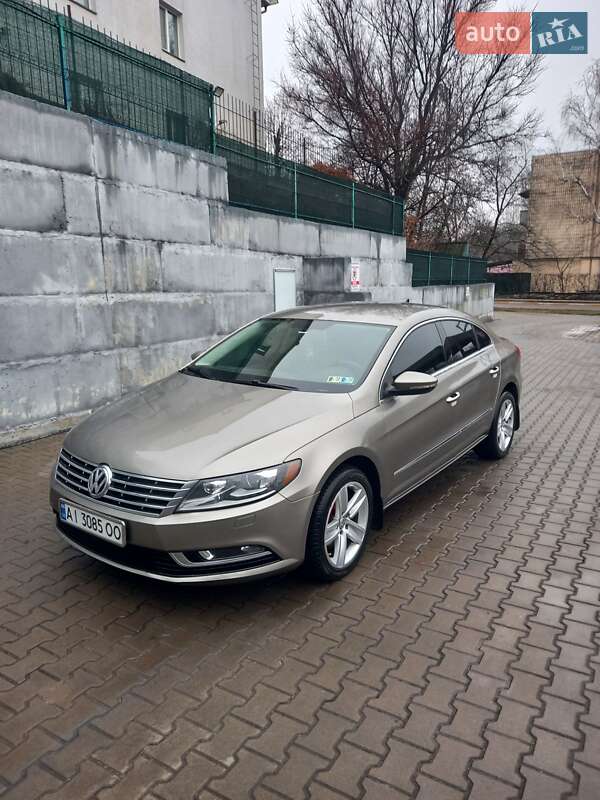 Купе Volkswagen CC / Passat CC 2013 в Обухове