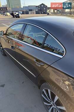 Купе Volkswagen CC / Passat CC 2012 в 