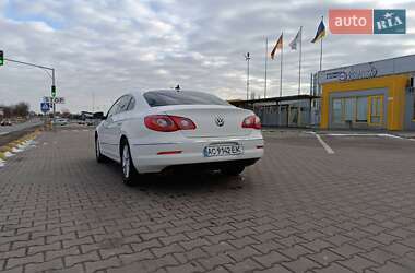 Купе Volkswagen CC / Passat CC 2011 в 