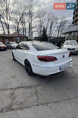 Купе Volkswagen CC / Passat CC 2012 в Києві