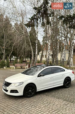 Купе Volkswagen CC / Passat CC 2009 в Коломиї