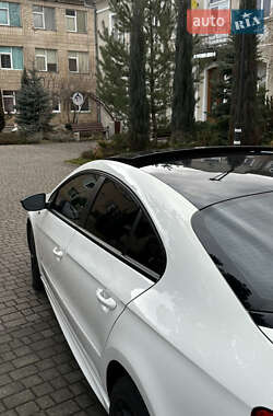 Купе Volkswagen CC / Passat CC 2009 в Коломиї