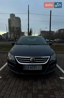 Купе Volkswagen CC / Passat CC 2011 в Киеве