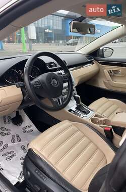 Купе Volkswagen CC / Passat CC 2014 в Києві