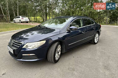 Купе Volkswagen CC / Passat CC 2011 в Чернігові