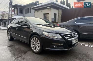 Купе Volkswagen CC / Passat CC 2009 в Києві