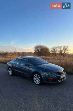 Купе Volkswagen CC / Passat CC 2010 в Доброславе