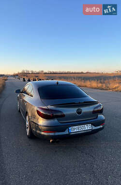 Купе Volkswagen CC / Passat CC 2010 в Доброславе