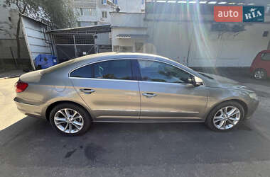 Купе Volkswagen CC / Passat CC 2010 в Одесі